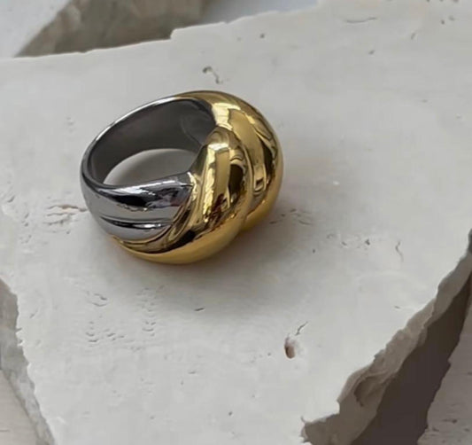 Milano Two-Tone Sculptural Ring – Gold & Silver Plated